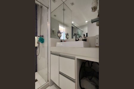 Apartamento à venda com 234m², 4 quartos e 3 vagasBanheiro Social