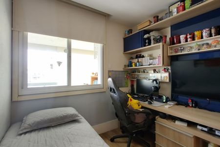 Apartamento à venda com 234m², 4 quartos e 3 vagas Apartamento à venda com 234m², 4 quartos e 3 vagasQuarto 2