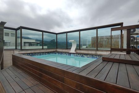 Apartamento à venda com 234m², 4 quartos e 3 vagas Apartamento à venda com 234m², 4 quartos e 3 vagasCobertura