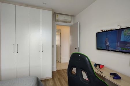 Apartamento à venda com 234m², 4 quartos e 3 vagas Apartamento à venda com 234m², 4 quartos e 3 vagasQuarto 3