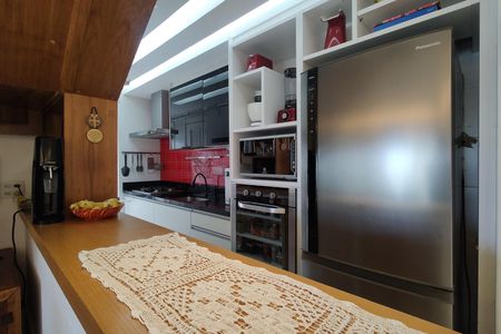 Apartamento à venda com 234m², 4 quartos e 3 vagas Apartamento à venda com 234m², 4 quartos e 3 vagasCozinha - Armários