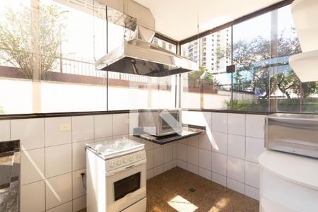 Apartamento à venda com 144m², 3 quartos e 3 vagasÁrea comum - Salão de festas