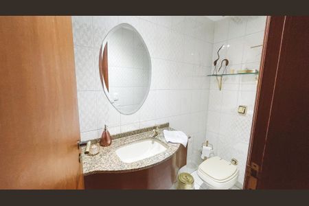 Apartamento à venda com 144m², 3 quartos e 3 vagasLavabo