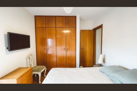 Apartamento à venda com 144m², 3 quartos e 3 vagasQuarto 1