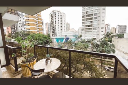 Apartamento à venda com 144m², 3 quartos e 3 vagasVaranda da Sala