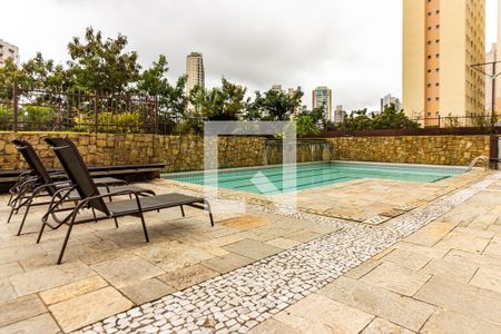 Apartamento à venda com 144m², 3 quartos e 3 vagasÁrea comum - Piscina