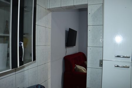 Sala de casa para alugar com 2 quartos, 55m² em Jardim Santo Eduardo, Embu das Artes