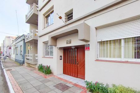 Apartamento à venda com 60m², 2 quartos e sem vaga Apartamento à venda com 60m², 2 quartos e sem vagaFachada