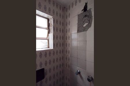 Apartamento à venda com 60m², 2 quartos e sem vaga Apartamento à venda com 60m², 2 quartos e sem vagaBanheiro