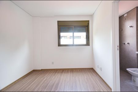 Apartamento à venda com 68m², 2 quartos e 2 vagasSuite 1