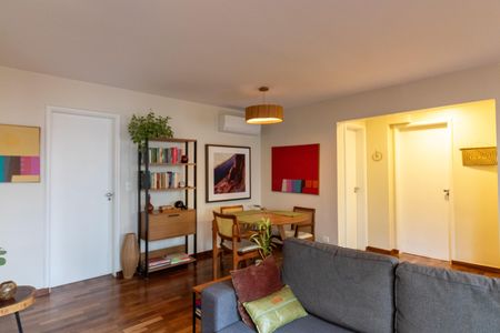 Apartamento à venda com 80m², 2 quartos e 1 vagaSala