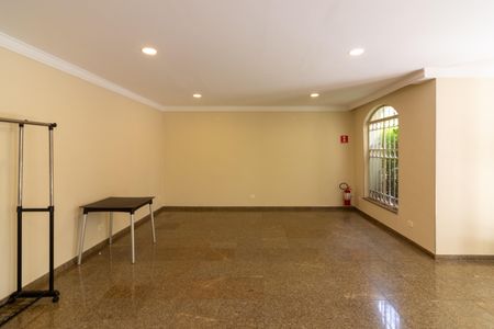 Apartamento à venda com 80m², 2 quartos e 1 vagaÁrea comum - Salão de festas