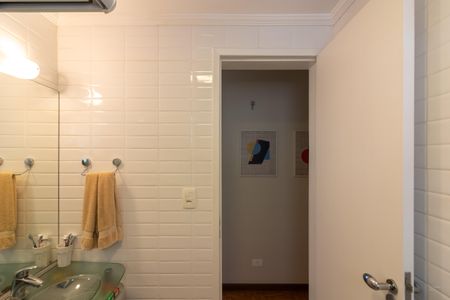 Apartamento à venda com 80m², 2 quartos e 1 vagaBanheiro da Suíte