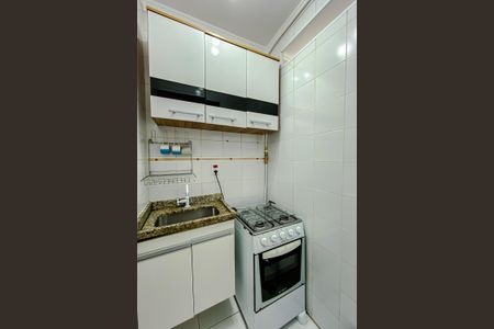 Studio para alugar com 33m², 1 quarto e 1 vaga Studio para alugar com 33m², 1 quarto e 1 vagaCozinha