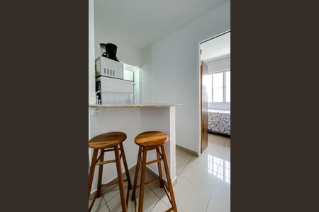 Studio para alugar com 33m², 1 quarto e 1 vaga Studio para alugar com 33m², 1 quarto e 1 vagaCozinha