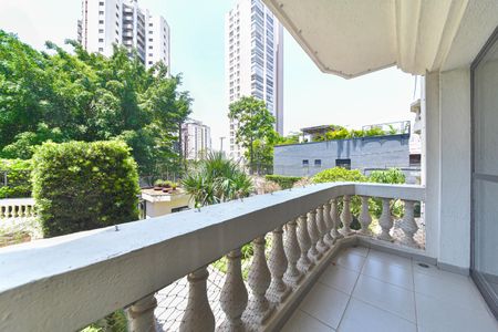 Apartamento à venda com 189m², 3 quartos e 2 vagasVaranda