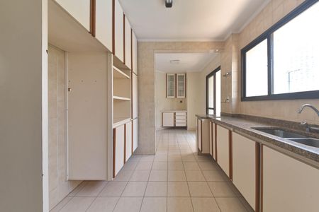 Apartamento à venda com 189m², 3 quartos e 2 vagasCozinha