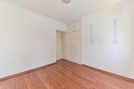 Apartamento à venda com 189m², 3 quartos e 2 vagasQuarto 2