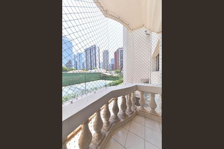 Apartamento à venda com 189m², 3 quartos e 2 vagasCozinha - Sacada