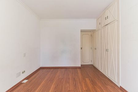 Apartamento à venda com 189m², 3 quartos e 2 vagasQuarto 2