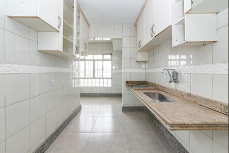 Apartamento para alugar com 110m², 3 quartos e 2 vagas Apartamento para alugar com 110m², 3 quartos e 2 vagasCozinha