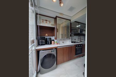 Apartamento à venda com 63m², 3 quartos e 1 vagaÁrea de Serviço