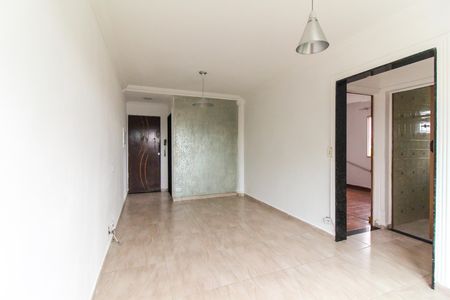 Sala de apartamento para alugar com 2 quartos, 60m² em Jardim Lucinda, São Paulo