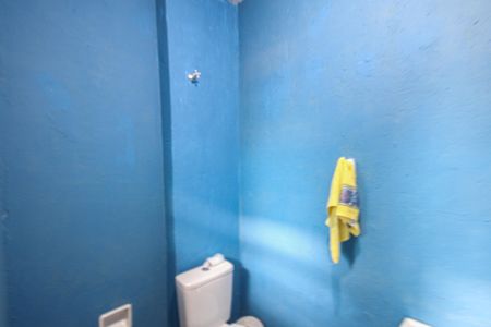 Lavabo de casa à venda com 3 quartos, 160m² em Vila Constança, São Paulo