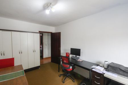 Casa à venda com 160m², 3 quartos e 2 vagas Casa à venda com 160m², 3 quartos e 2 vagasQuarto 2