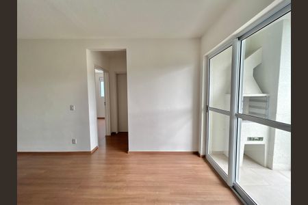 Apartamento à venda com 51m², 2 quartos e 1 vaga Apartamento à venda com 51m², 2 quartos e 1 vagaCozinha e Área de Serviço