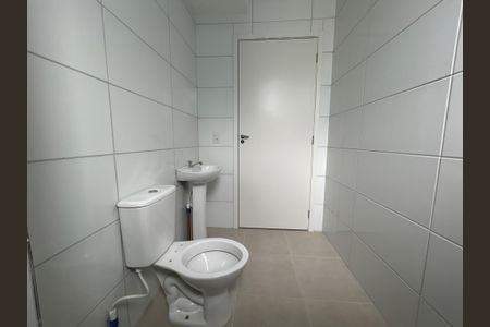 Apartamento à venda com 51m², 2 quartos e 1 vaga Apartamento à venda com 51m², 2 quartos e 1 vagaBanheiro