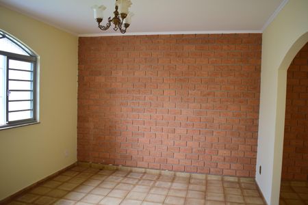 Sala de casa para alugar com 4 quartos, 300m² em Jardim Irajá, Ribeirão Preto