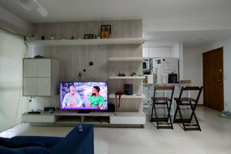 Apartamento para alugar com 84m², 3 quartos e 1 vagaSala