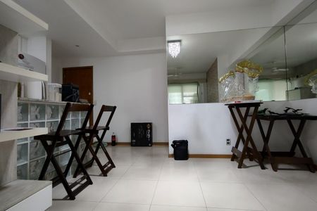 Apartamento para alugar com 84m², 3 quartos e 1 vagaSala