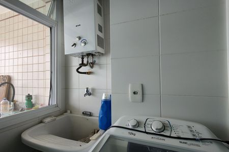 Apartamento para alugar com 84m², 3 quartos e 1 vagaÁrea de Serviço