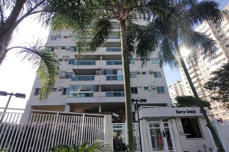 Apartamento para alugar com 84m², 3 quartos e 1 vagaFachada do  condomínio