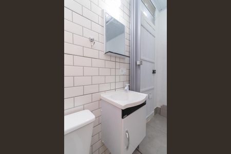 Casa para alugar com 17m², 1 quarto e sem vagaBanheiro Social