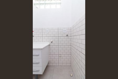 Área de Serviço de casa para alugar com 1 quarto, 17m² em Jardim Artur Alvim, São Paulo