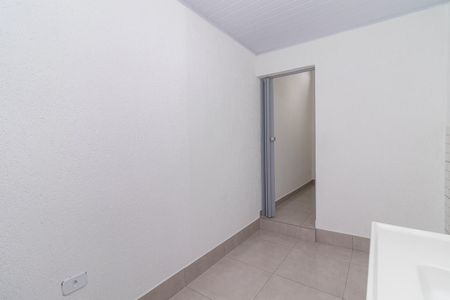 Sala/Cozinha de casa para alugar com 1 quarto, 17m² em Jardim Artur Alvim, São Paulo