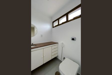 Apartamento à venda com 180m², 4 quartos e 3 vagasBanheiro da Suíte