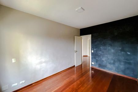 Apartamento à venda com 180m², 4 quartos e 3 vagasQuarto 1