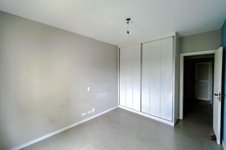 Apartamento à venda com 180m², 4 quartos e 3 vagasQuarto 2 - Suíte