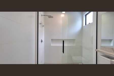 Casa para alugar com 210m², 3 quartos e 2 vagasBanheiro Suíte 3