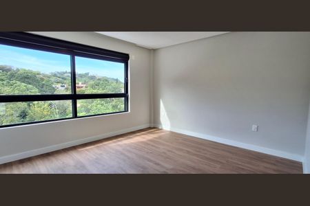 Casa para alugar com 210m², 3 quartos e 2 vagasSuíte 2