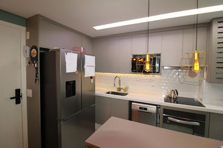 Apartamento à venda com 55m², 3 quartos e 1 vagaSala / Cozinha