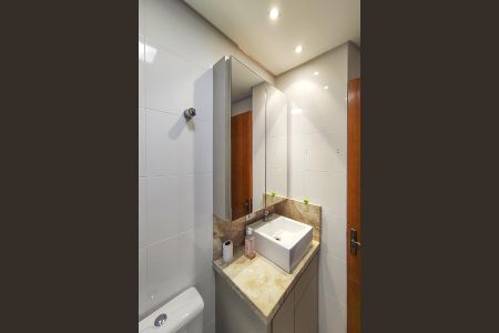 Apartamento para alugar com 60m², 2 quartos e sem vaga Apartamento para alugar com 60m², 2 quartos e sem vagaBanheiro da Suíte 1