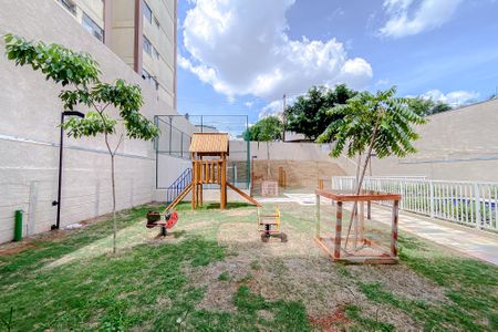Apartamento para alugar com 37m², 2 quartos e sem vagaÁrea comum - Playground