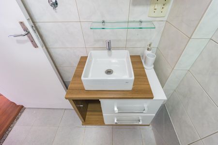 Apartamento à venda com 49m², 1 quarto e sem vaga Apartamento à venda com 49m², 1 quarto e sem vagaDetalhe - Banheiro