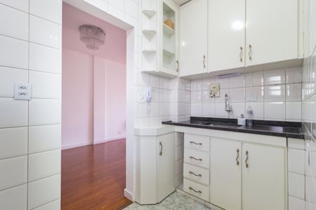 Apartamento à venda com 49m², 1 quarto e sem vaga Apartamento à venda com 49m², 1 quarto e sem vagaCozinha