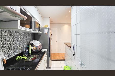 Apartamento à venda com 57m², 2 quartos e 1 vaga Apartamento à venda com 57m², 2 quartos e 1 vagaCozinha e área de serviço